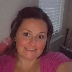 Meet your Posher, Alyson